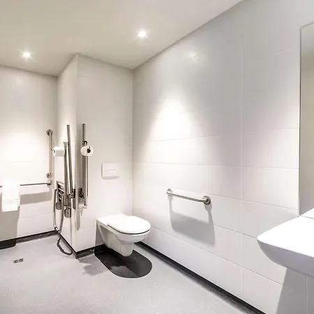 Ibis Budget 4*