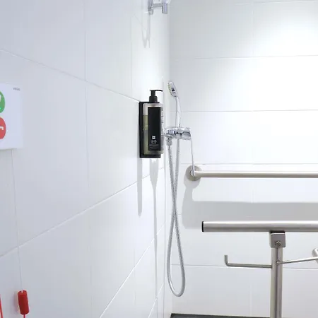 Ibis Budget 4*