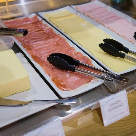 Ibis Budget 3* בילבאו