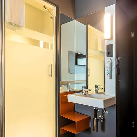 Ibis Budget בית הארחה 3*